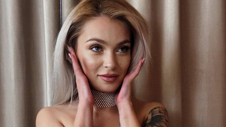 AlessandraLevine