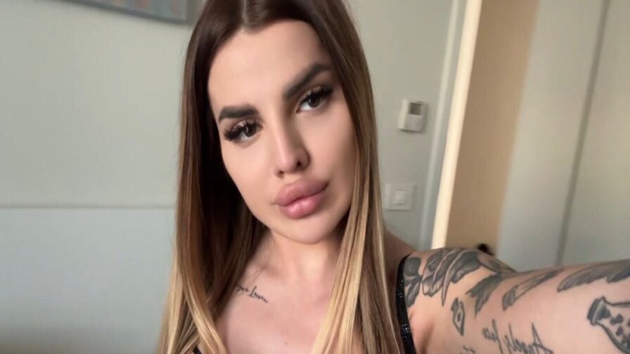 CrissXenna